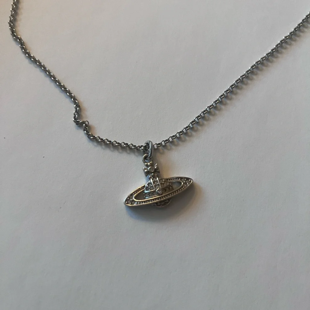 Vivienne Westwood Mini Bas Relief Necklace Choker - Picture 2 of 11